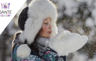 Cum sa-ti mentii copiii activi pe timpul iernii